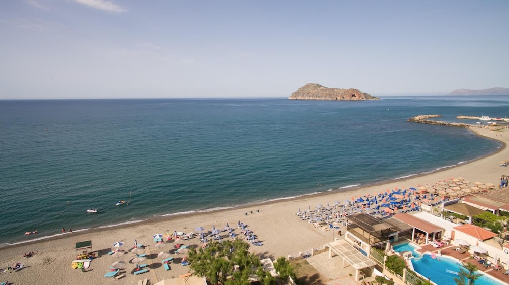 Evangelos Apartments — Beach in Platanias
