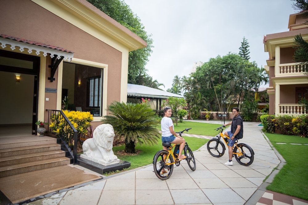 De Mandarin Beach Resort Suites & Villas — Sports & recreation in Candolim, Goa
