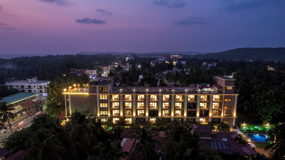 Seashell Suites and Villas — Hotel building in Candolim, Goa