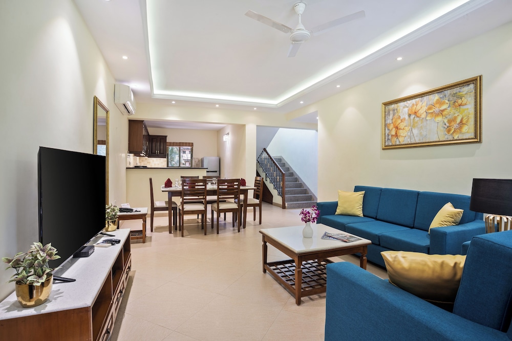 Seashell Suites and Villas — Hotel rooms in Candolim, Goa