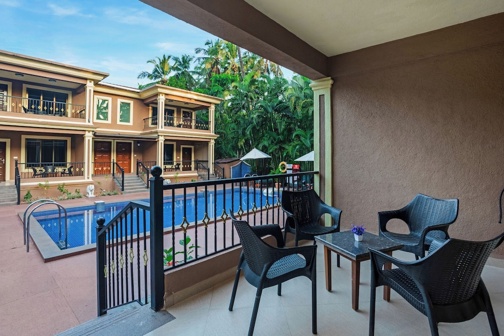Seashell Suites and Villas — Hotel rooms in Candolim, Goa