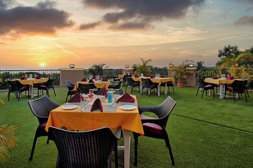 Seashell Suites and Villas — Restaurant & bars in Candolim, Goa