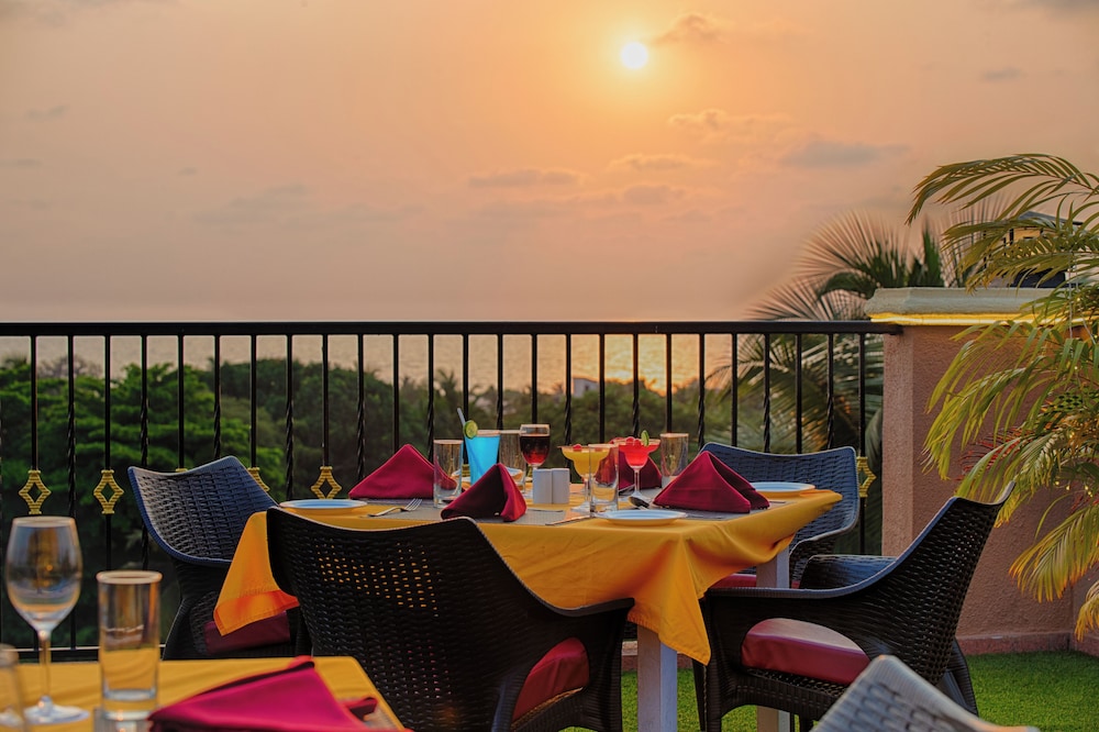 Seashell Suites and Villas — Restaurant & bars in Candolim, Goa