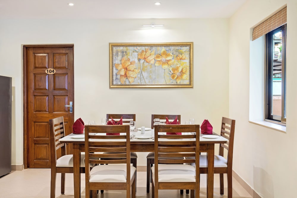 Seashell Suites and Villas — Restaurant & bars in Candolim, Goa