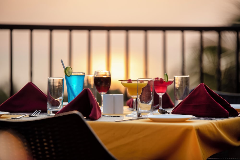 Seashell Suites and Villas — Restaurant & bars in Candolim, Goa