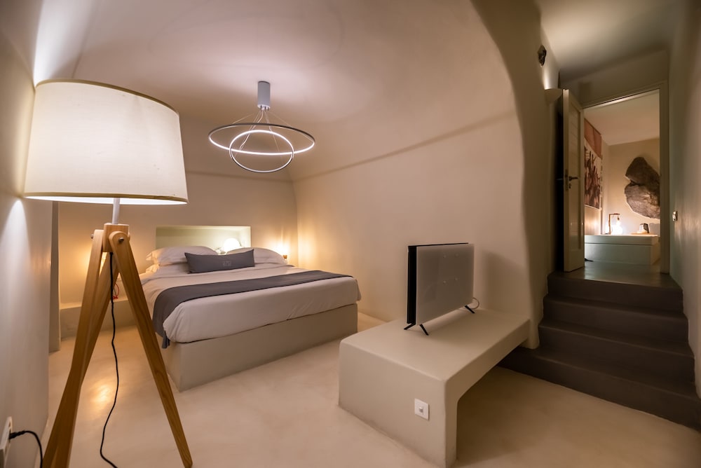 270 Oia's View — Hotel rooms in Oia, South Aegean