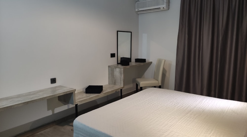 California Beach Hotel - Adults only — Hotel rooms in Laganas, Ionian Islands