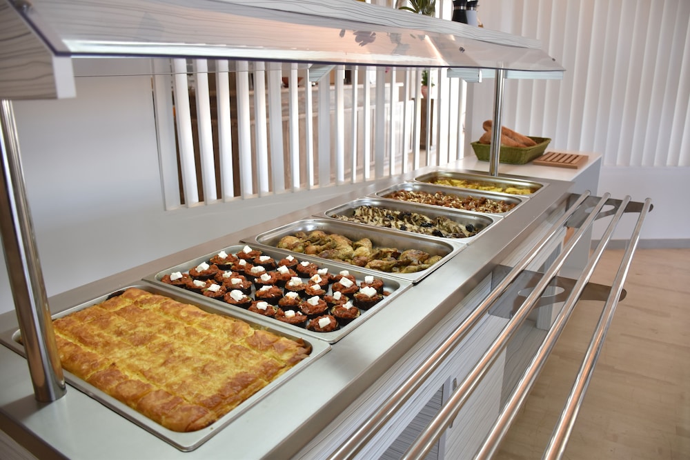 California Beach Hotel - Adults only — Restaurant & bars in Laganas, Ionian Islands