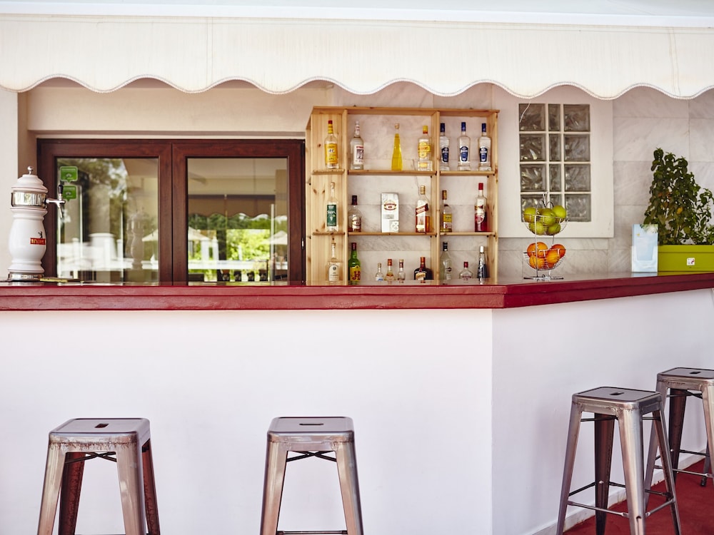 Skiathos Somnia — Restaurant & bars in Skiathos, Thessaly