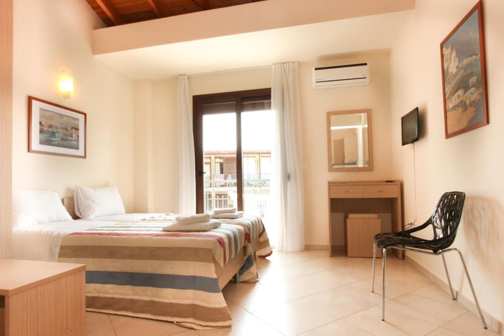 Skiathos Somnia — Hotel rooms in Skiathos, Thessaly