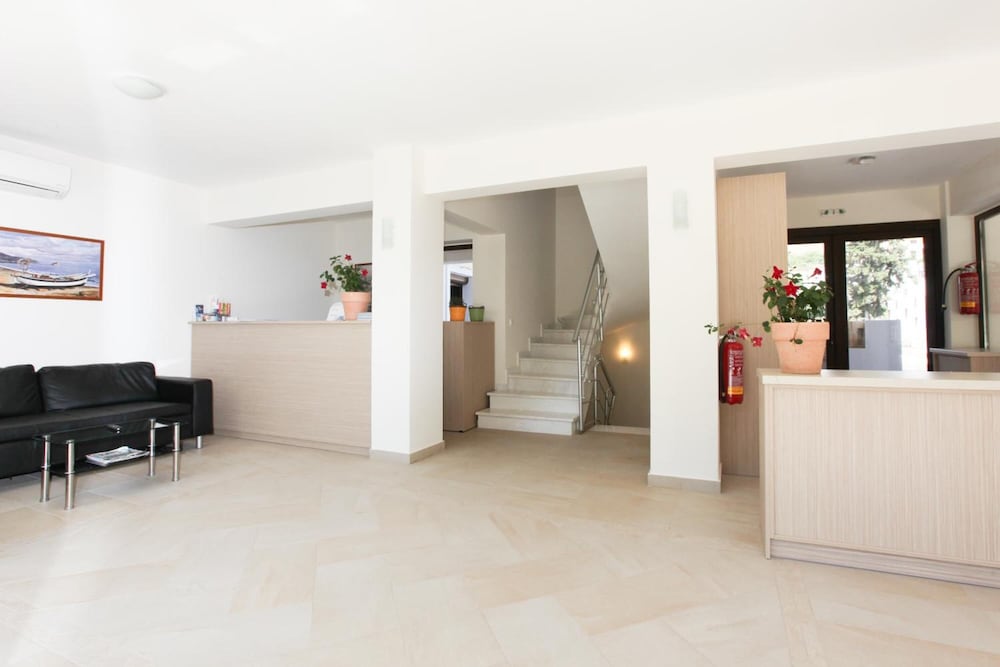 Skiathos Somnia — Hotel building in Skiathos, Thessaly