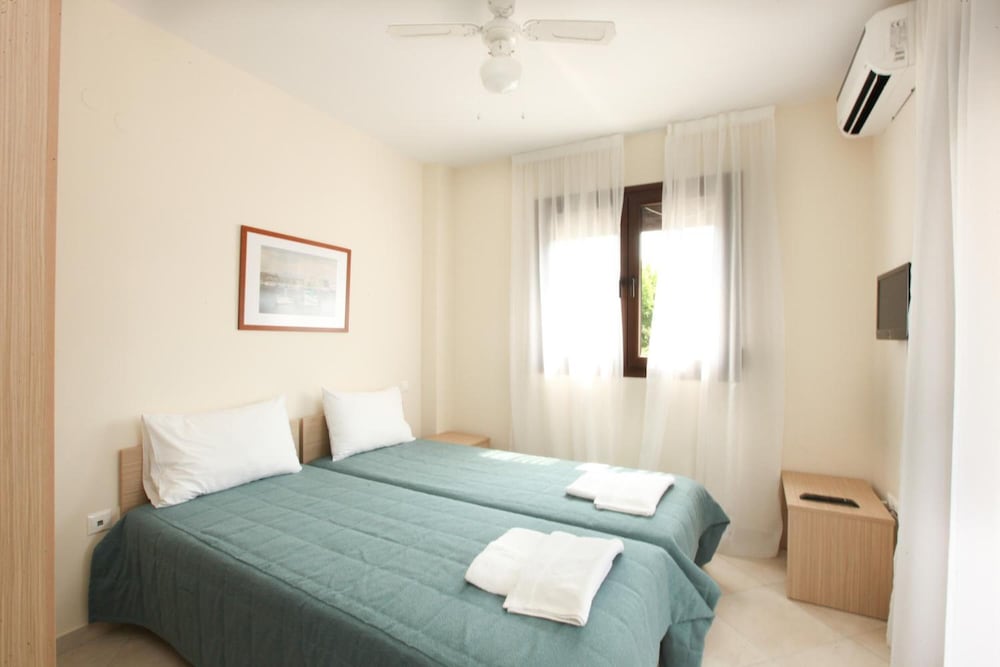 Skiathos Somnia — Hotel rooms in Skiathos, Thessaly
