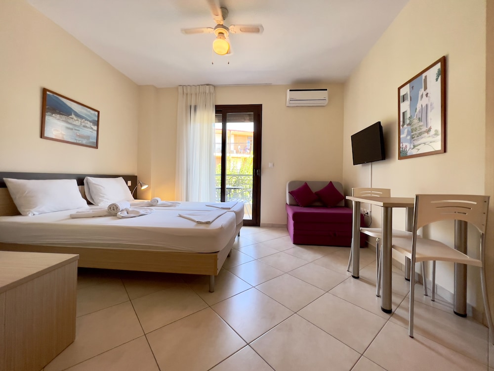Skiathos Somnia — Hotel rooms in Skiathos, Thessaly