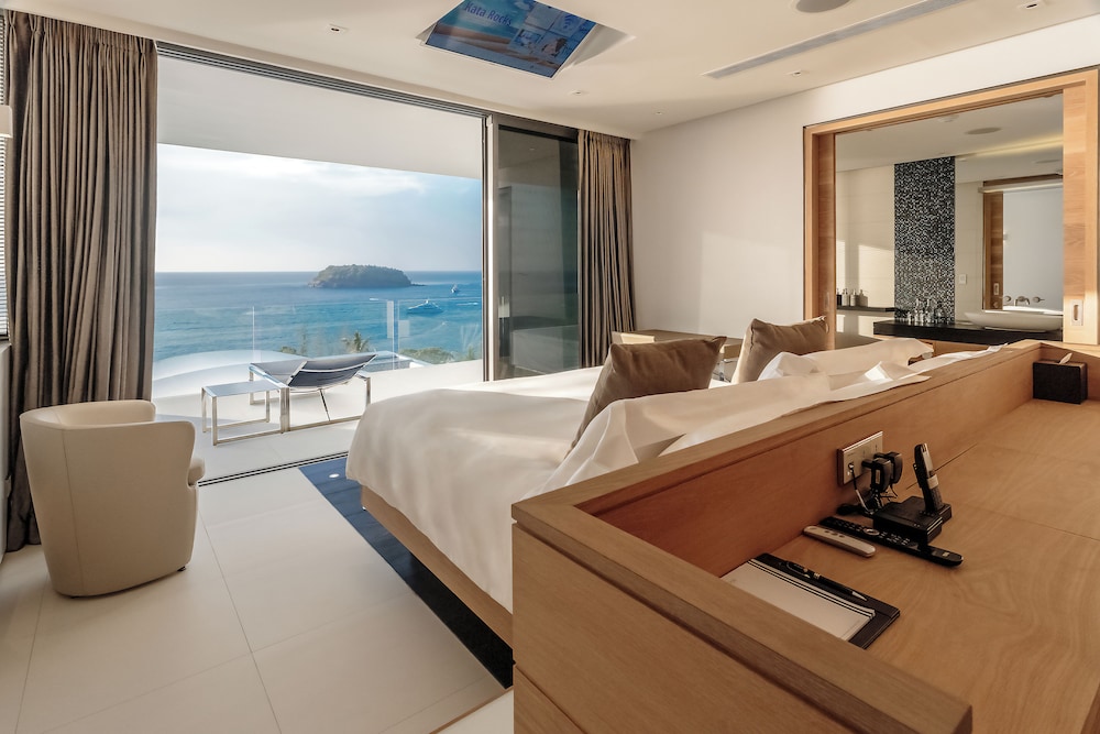 Kata Rocks — Hotel rooms in Karon, Phuket Province