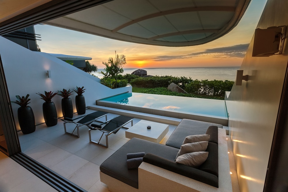 Kata Rocks — Swimming pool in Karon, Phuket Province