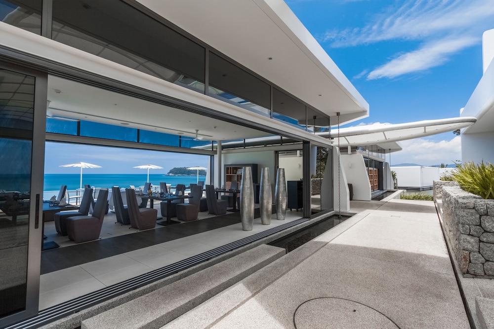 Kata Rocks — Restaurant & bars in Karon, Phuket Province