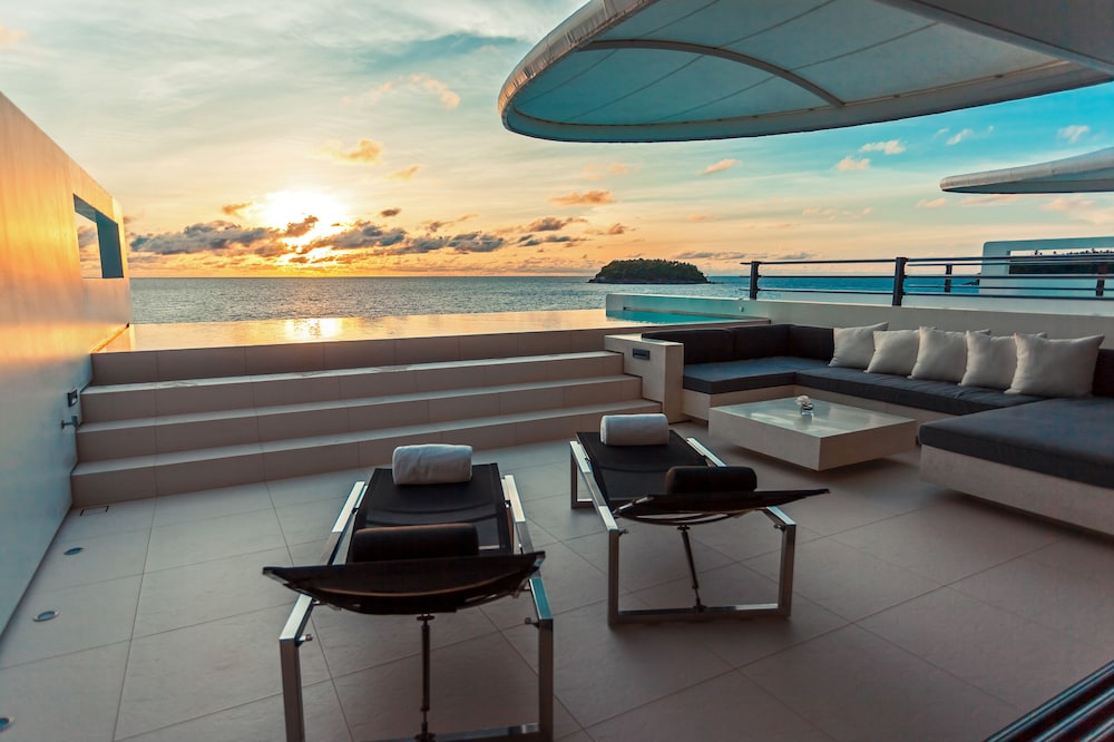 Kata Rocks — Swimming pool in Karon, Phuket Province