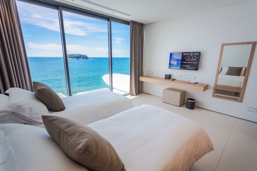 Kata Rocks — Hotel rooms in Karon, Phuket Province