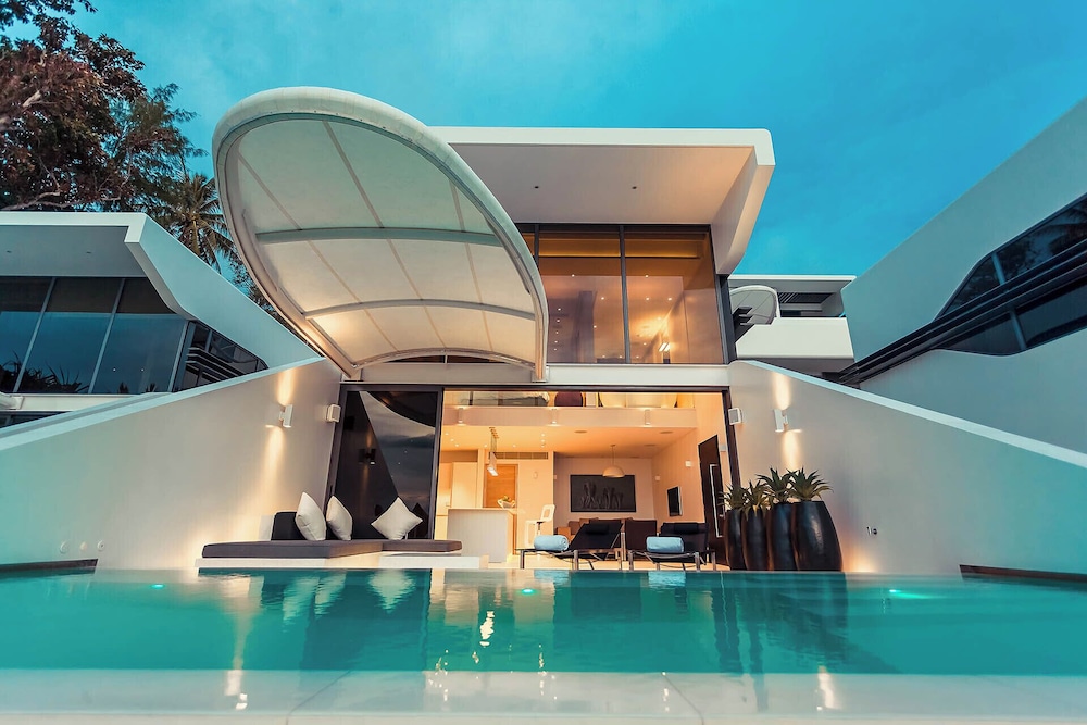 Kata Rocks — Swimming pool in Karon, Phuket Province