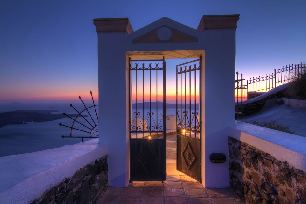 The Vasilicos — Attractions in the area in Imerovigli, South Aegean