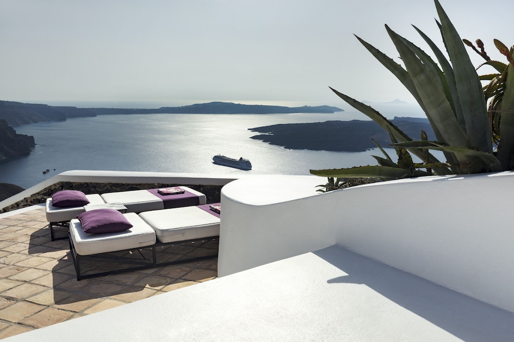 The Vasilicos — Attractions in the area in Imerovigli, South Aegean