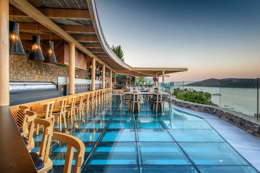 Royal Marmin Bay Boutique & Art Hotel - Adults Only — Restaurant & bars in Elounda
