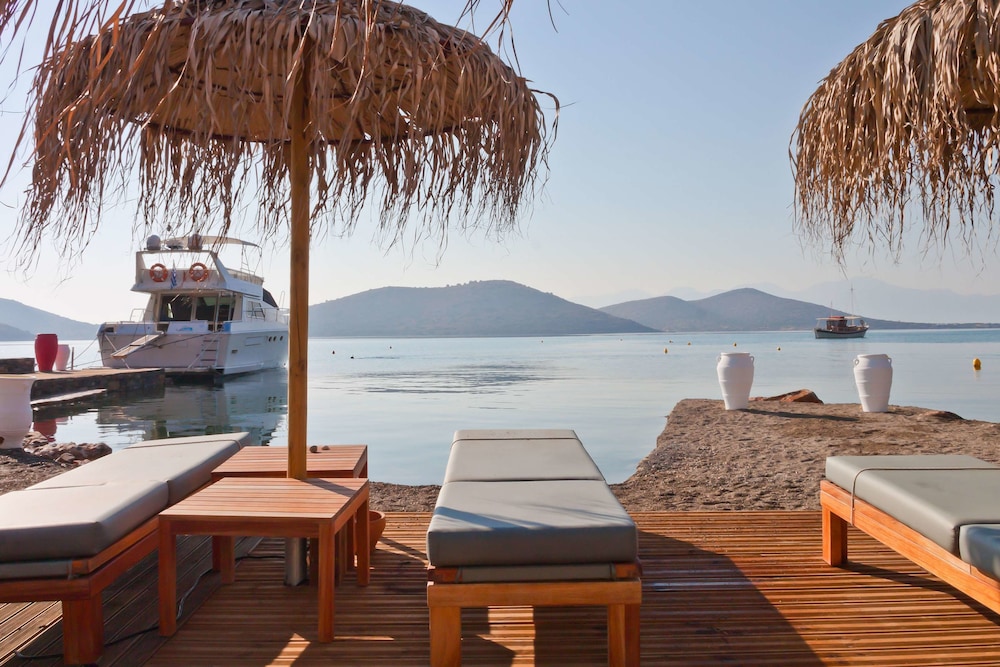 Royal Marmin Bay Boutique & Art Hotel - Adults Only — Beach in Elounda