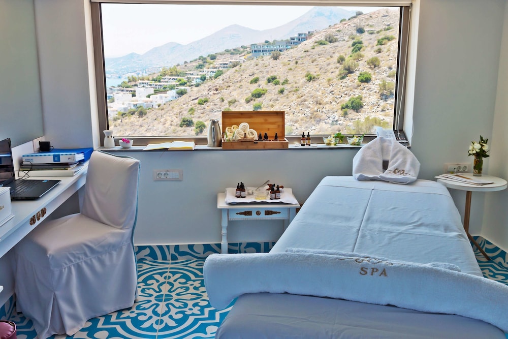 Royal Marmin Bay Boutique & Art Hotel - Adults Only — Hotel rooms in Elounda