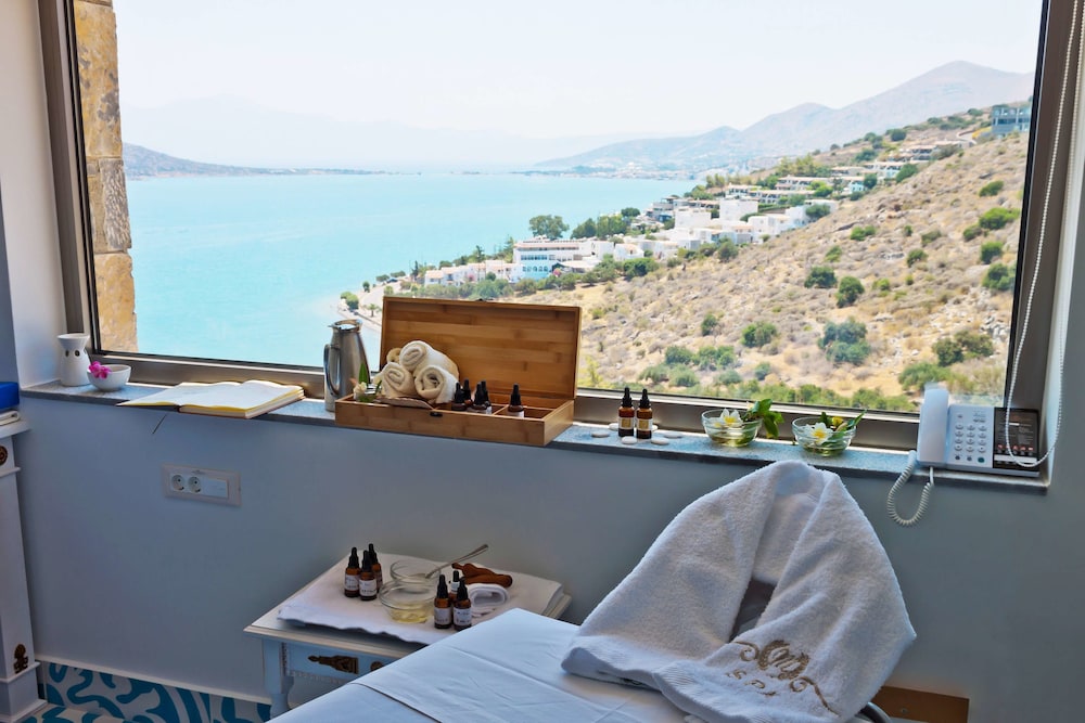Royal Marmin Bay Boutique & Art Hotel - Adults Only — Hotel rooms in Elounda