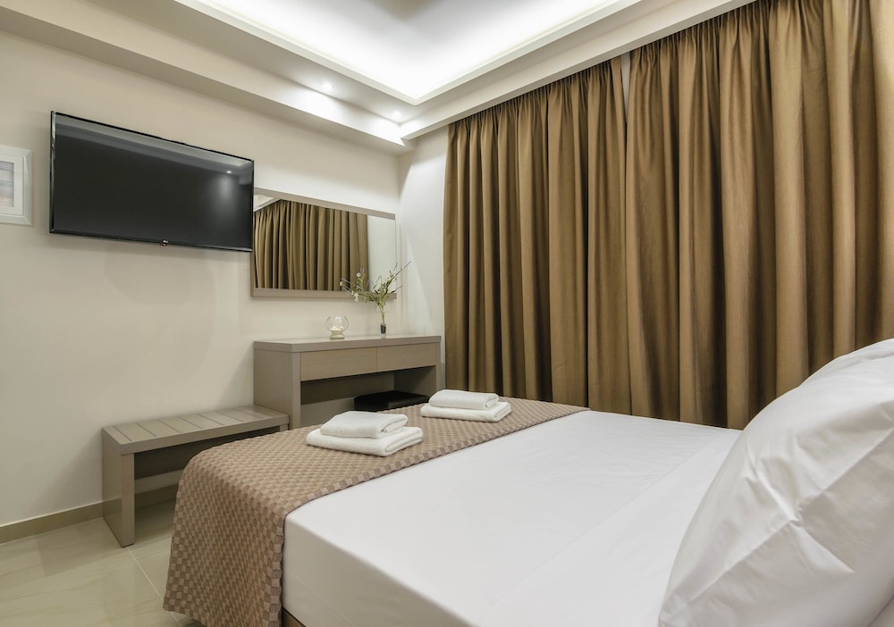 Vice Hotel — Hotel rooms in Laganas, Ionian Islands
