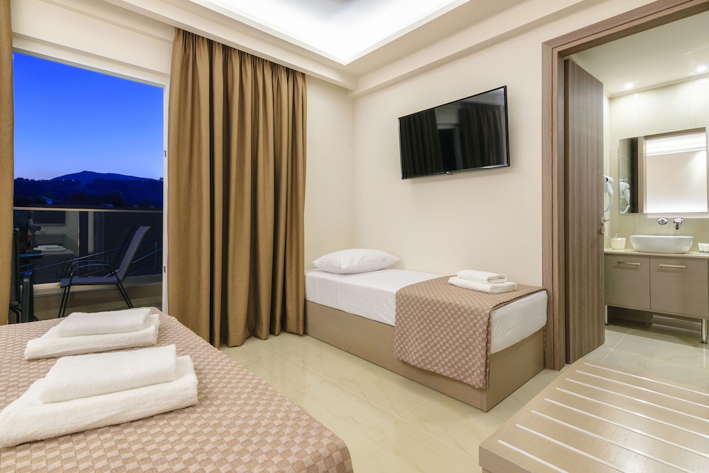 Vice Hotel — Hotel rooms in Laganas, Ionian Islands