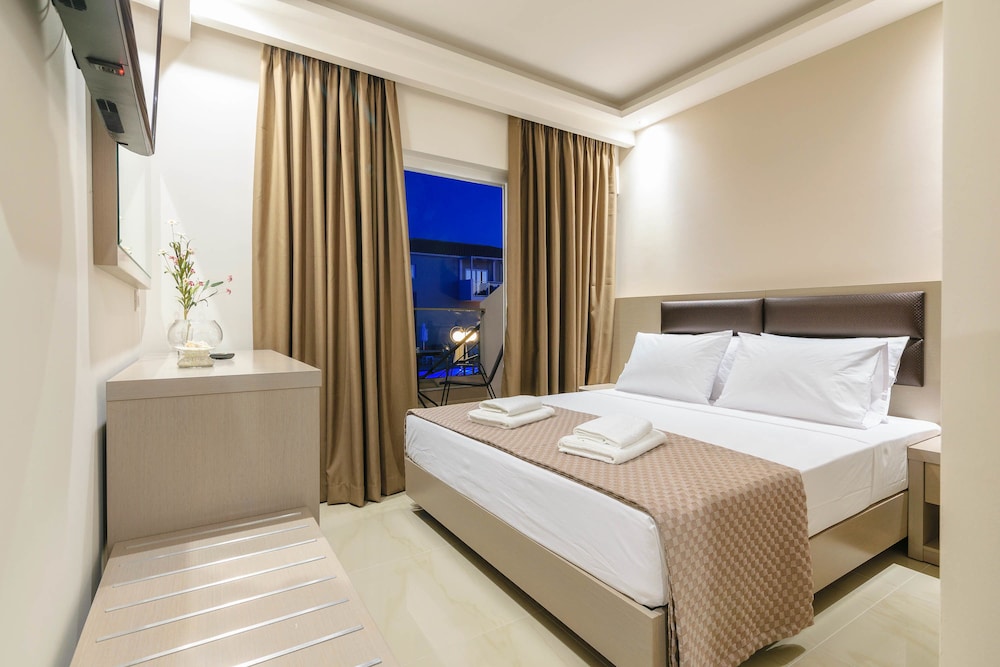 Vice Hotel — Hotel rooms in Laganas, Ionian Islands