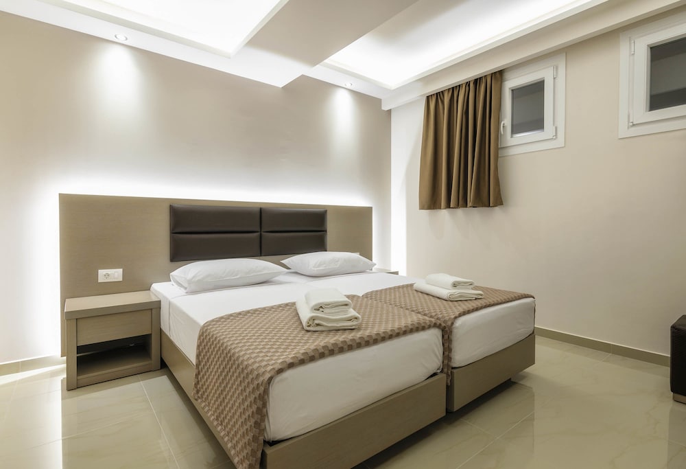 Vice Hotel — Hotel rooms in Laganas, Ionian Islands