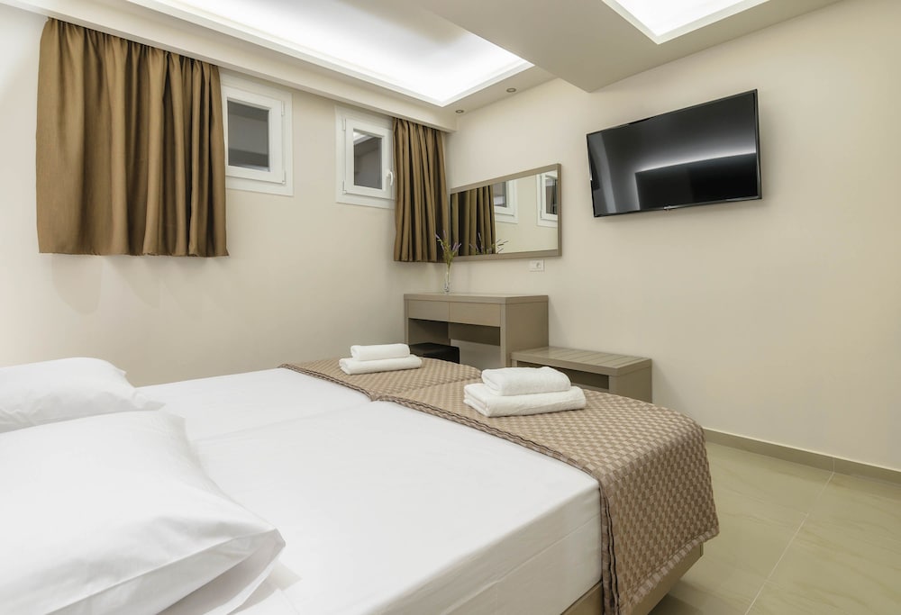 Vice Hotel — Hotel rooms in Laganas, Ionian Islands