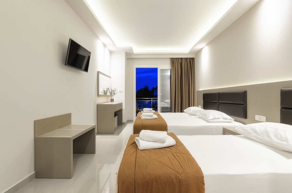 Vice Hotel — Hotel rooms in Laganas, Ionian Islands