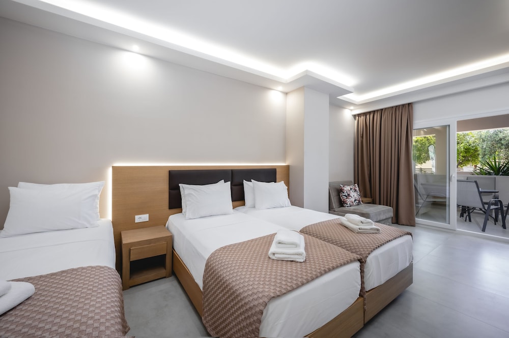 Vice Hotel — Hotel rooms in Laganas, Ionian Islands