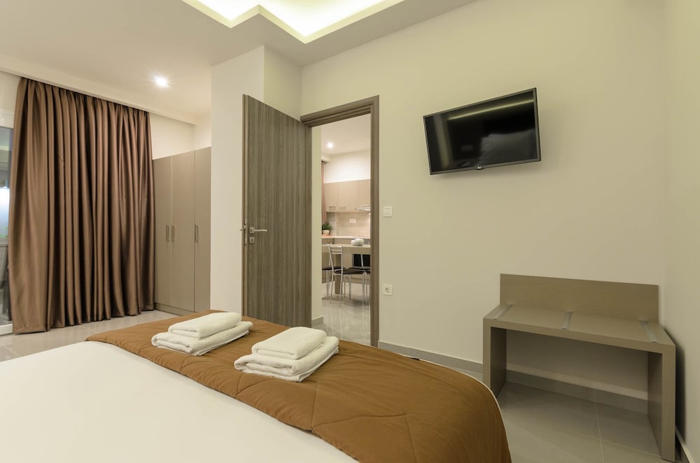 Vice Hotel — Hotel rooms in Laganas, Ionian Islands
