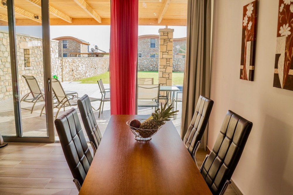 Estrella Villas — Hotel rooms in Lardos, South Aegean