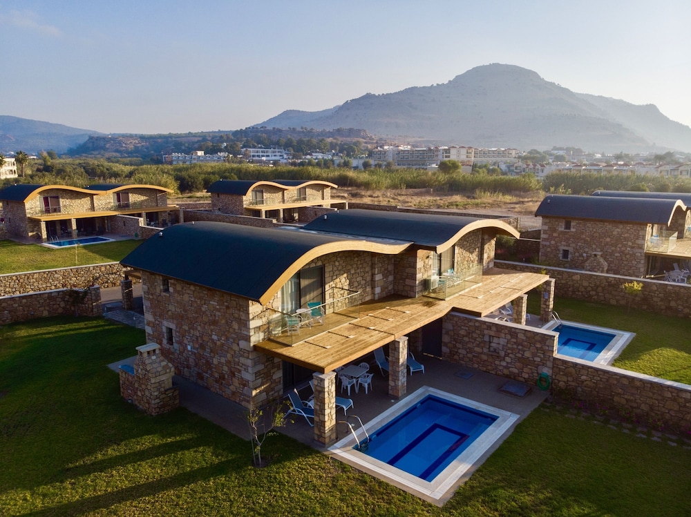 Estrella Villas — Main photo in Lardos, South Aegean
