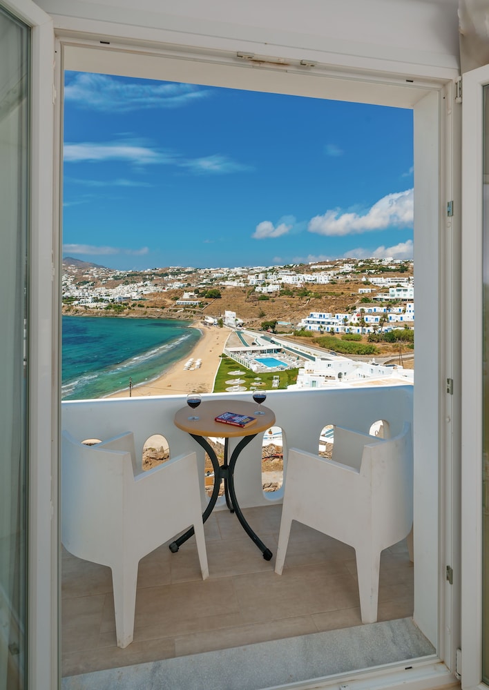 Cape Mykonos — Beach in Mykonos Town, South Aegean