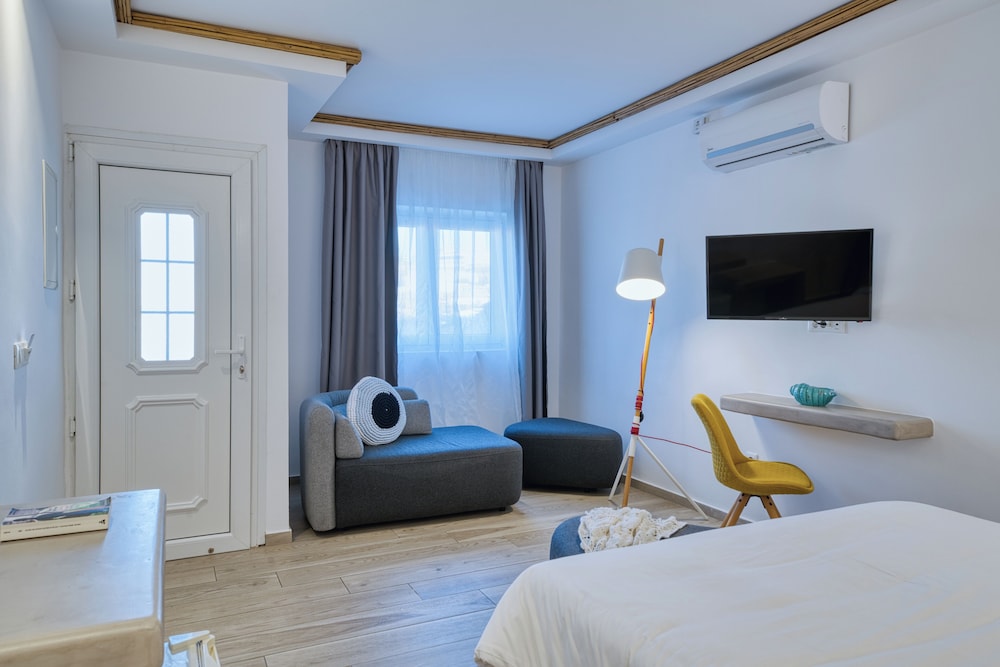 Cape Mykonos — Hotel rooms in Mykonos Town, South Aegean