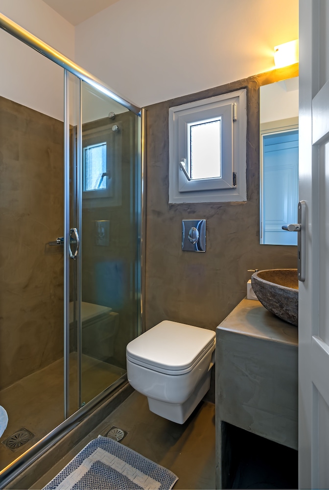 Cape Mykonos — Hotel rooms in Mykonos Town, South Aegean