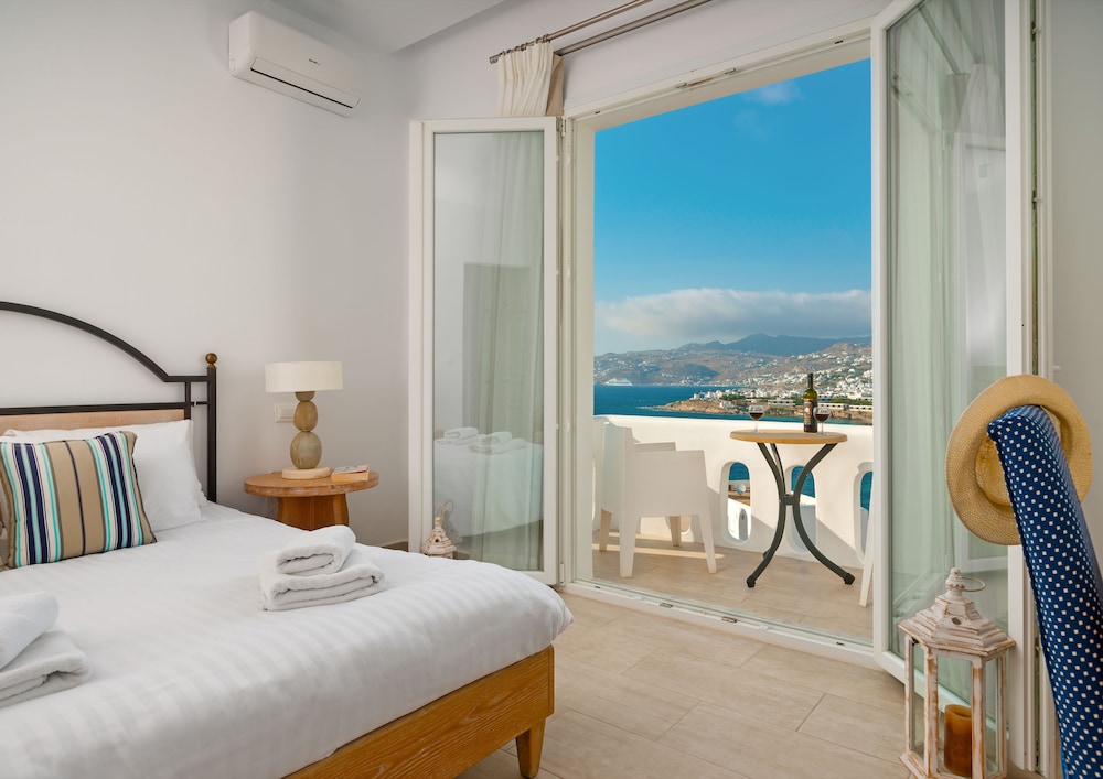 Cape Mykonos — Hotel rooms in Mykonos Town, South Aegean