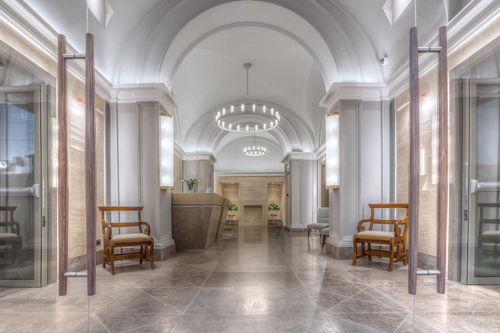 Martis Palace Hotel — Hotel building in Rome, Lazio