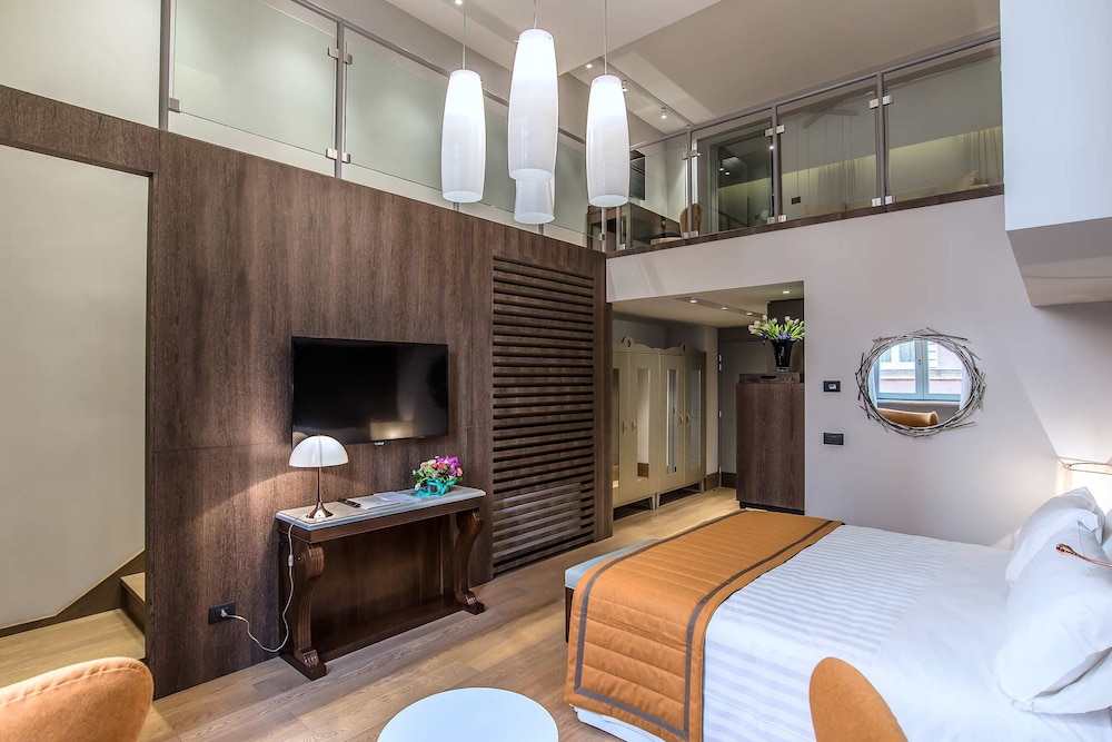 Martis Palace Hotel — Hotel rooms in Rome, Lazio
