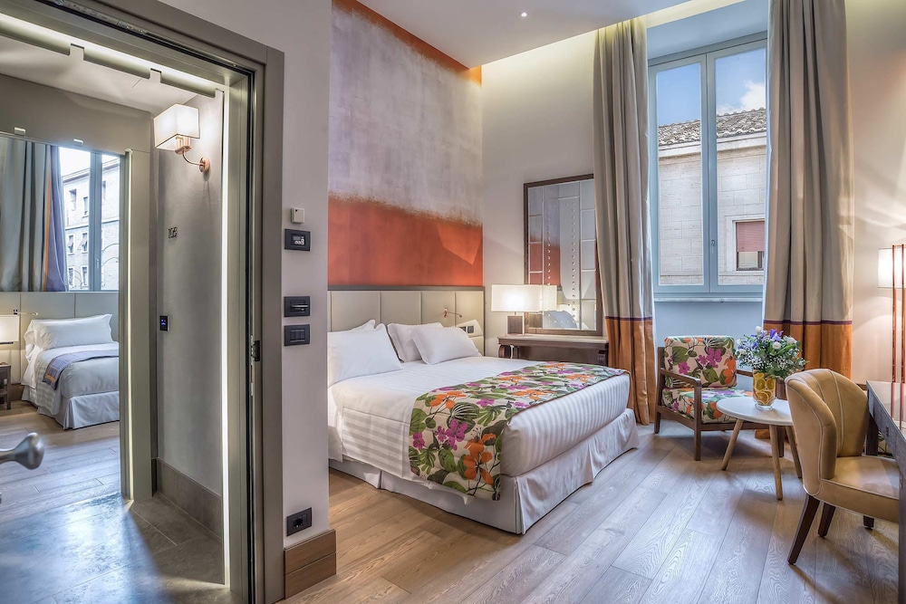 Martis Palace Hotel — Hotel rooms in Rome, Lazio