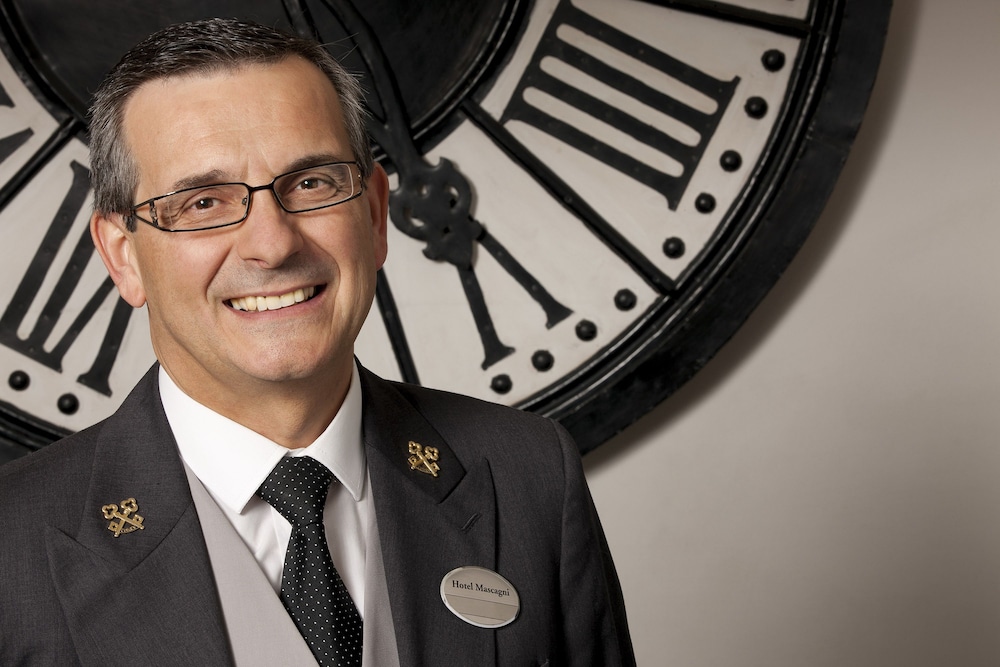 Mascagni Luxury Rooms & Suites — Hotel building in Rome, Lazio