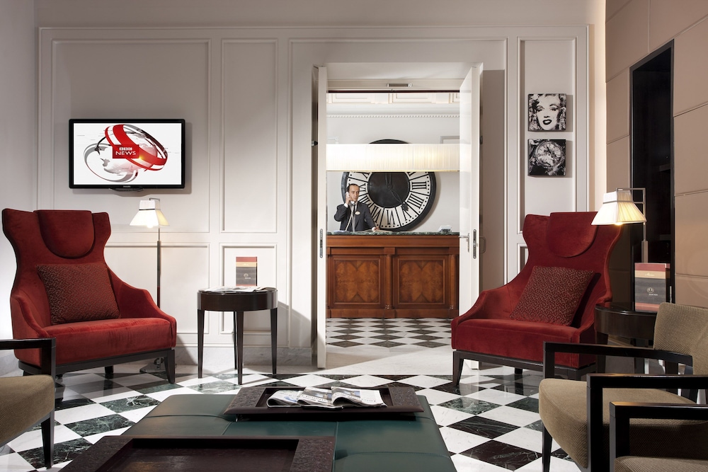 Mascagni Luxury Rooms & Suites — Hotel rooms in Rome, Lazio