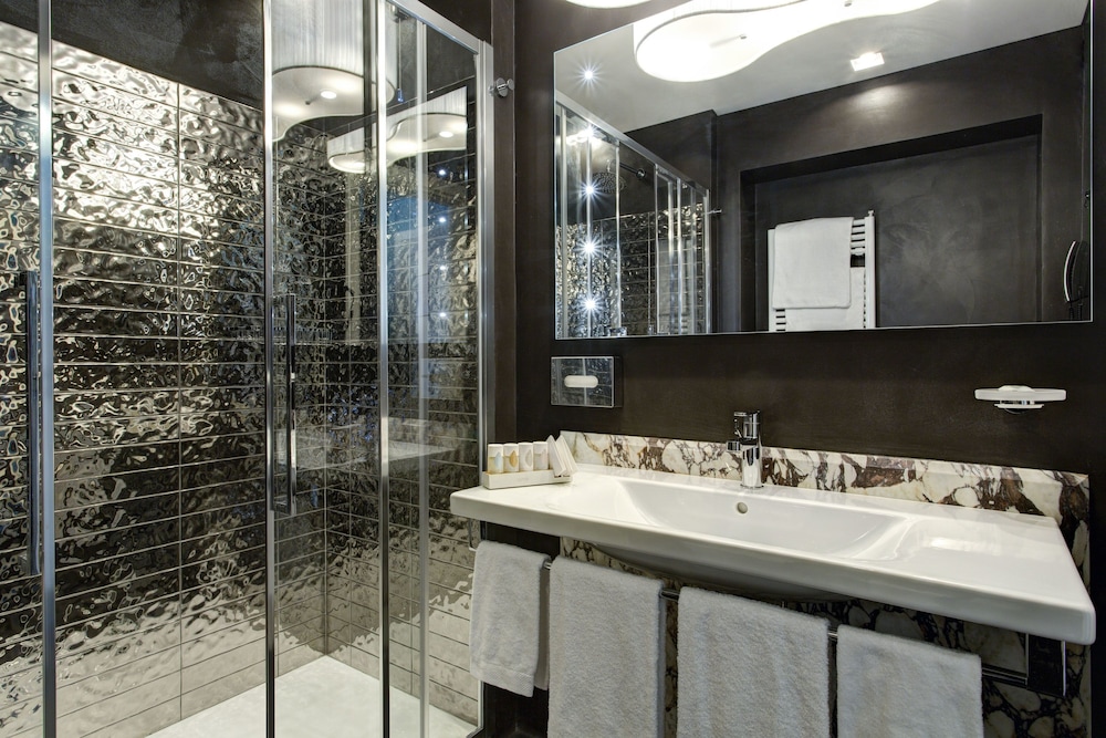 Mascagni Luxury Rooms & Suites — Hotel rooms in Rome, Lazio