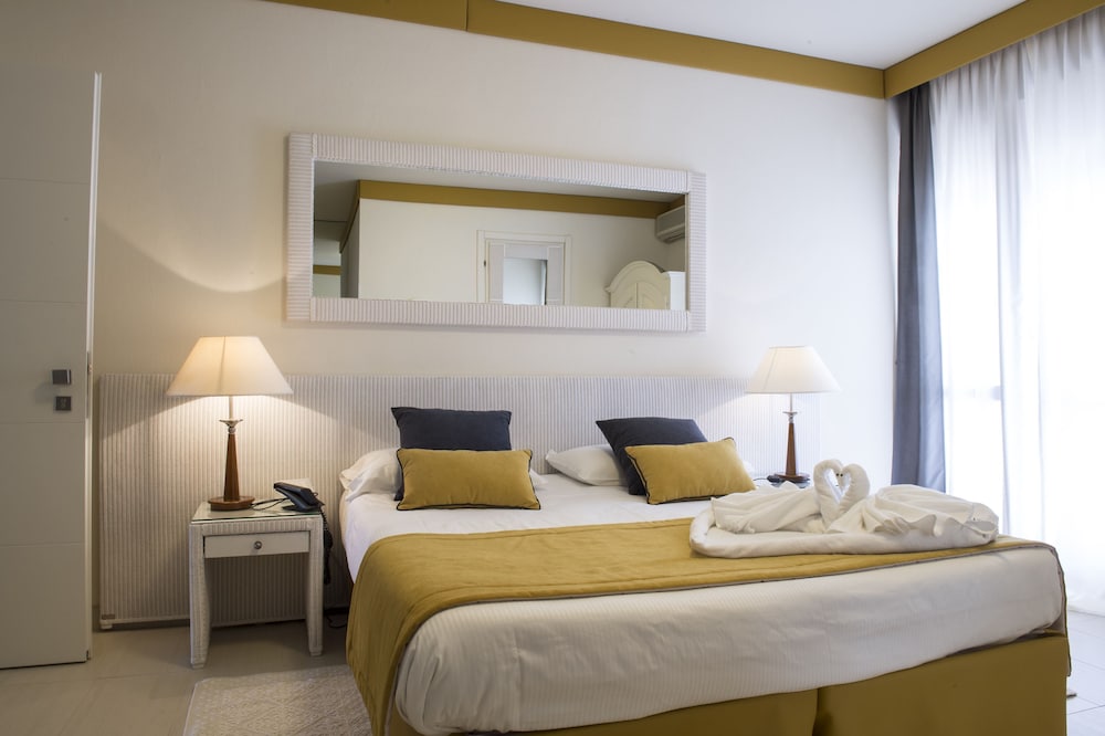 Park Hotel Maracaibo — Hotel rooms in Jesolo, Veneto